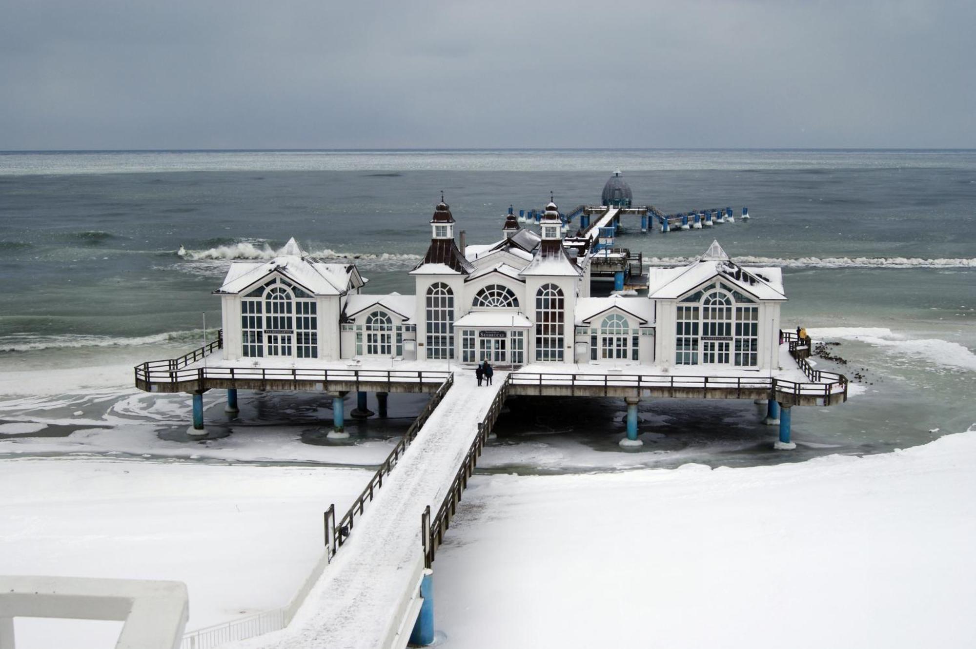 Ferienhaus Kress Links Sellin  Dış mekan fotoğraf